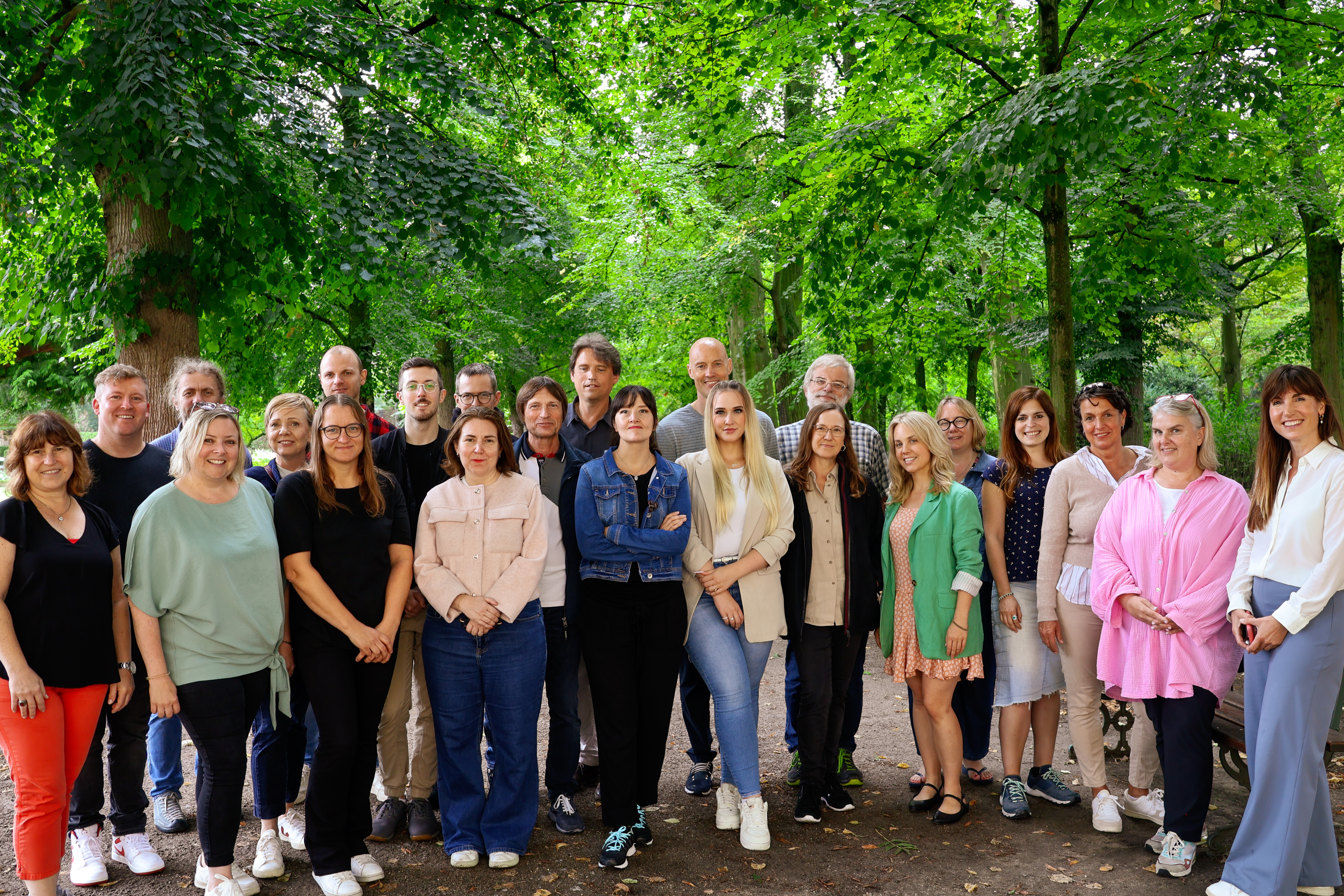 Gruppenfoto der Belegschaft der Würzburger Dolmetscherschule